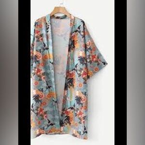 Forever 21 Floral & Crane Kimono Robe – Mint Green – Small